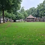 Sleep At Hamtingh's Aan De Vrijthof 3*