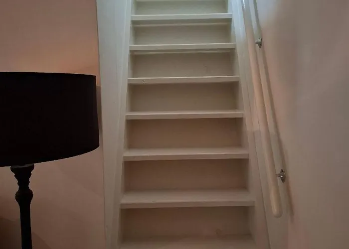 Sleep At Hamtingh's Aan De Vrijthof Hilvarenbeek